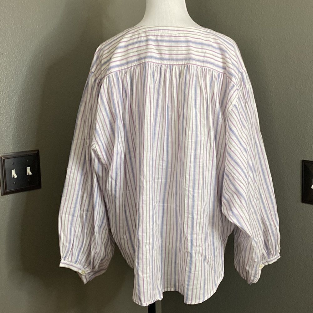 Loft Oversized Puff Sleeve Round Hem Button Up Blouse - Picture 8 of 15